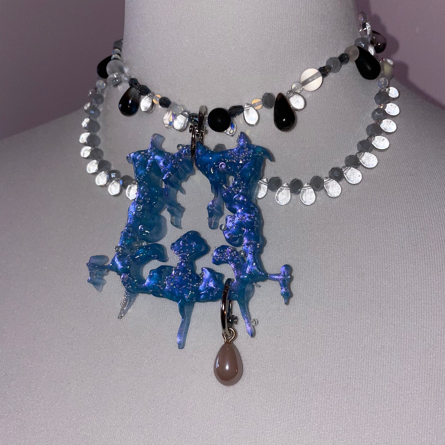 adornment choker
