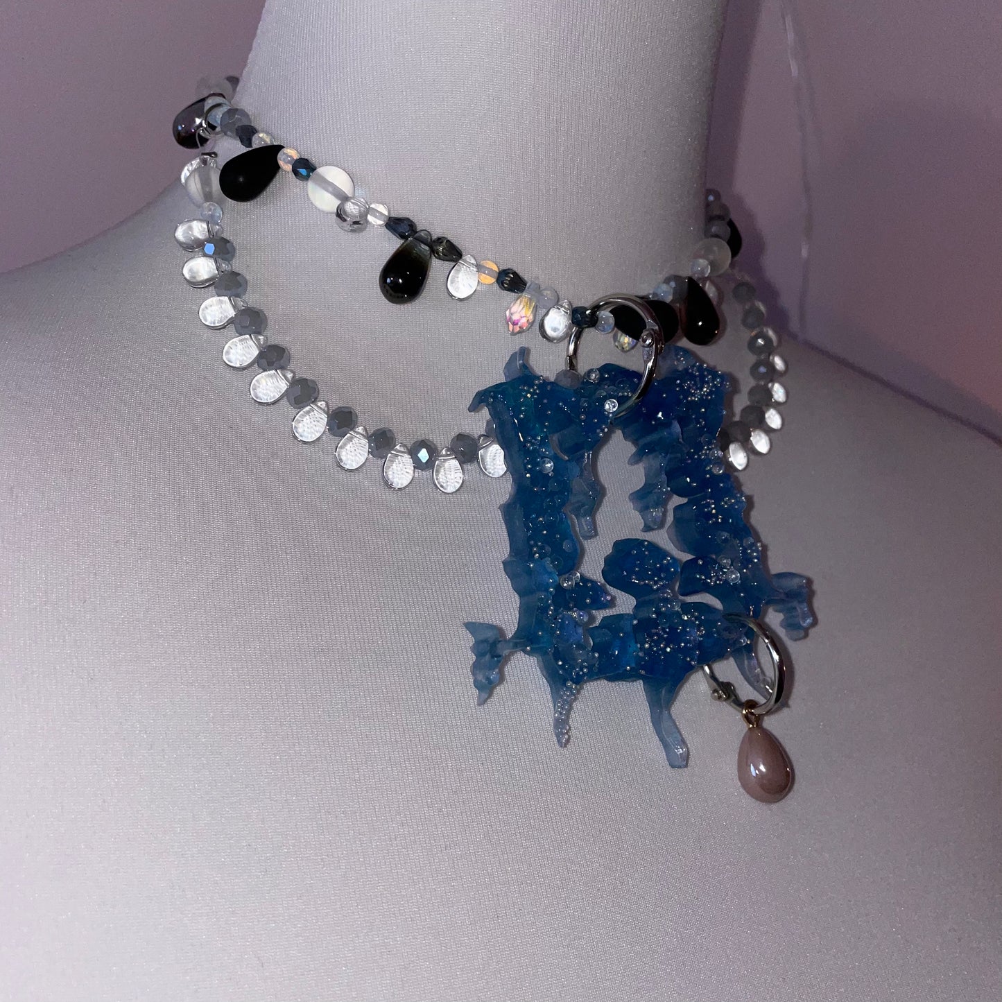 adornment choker