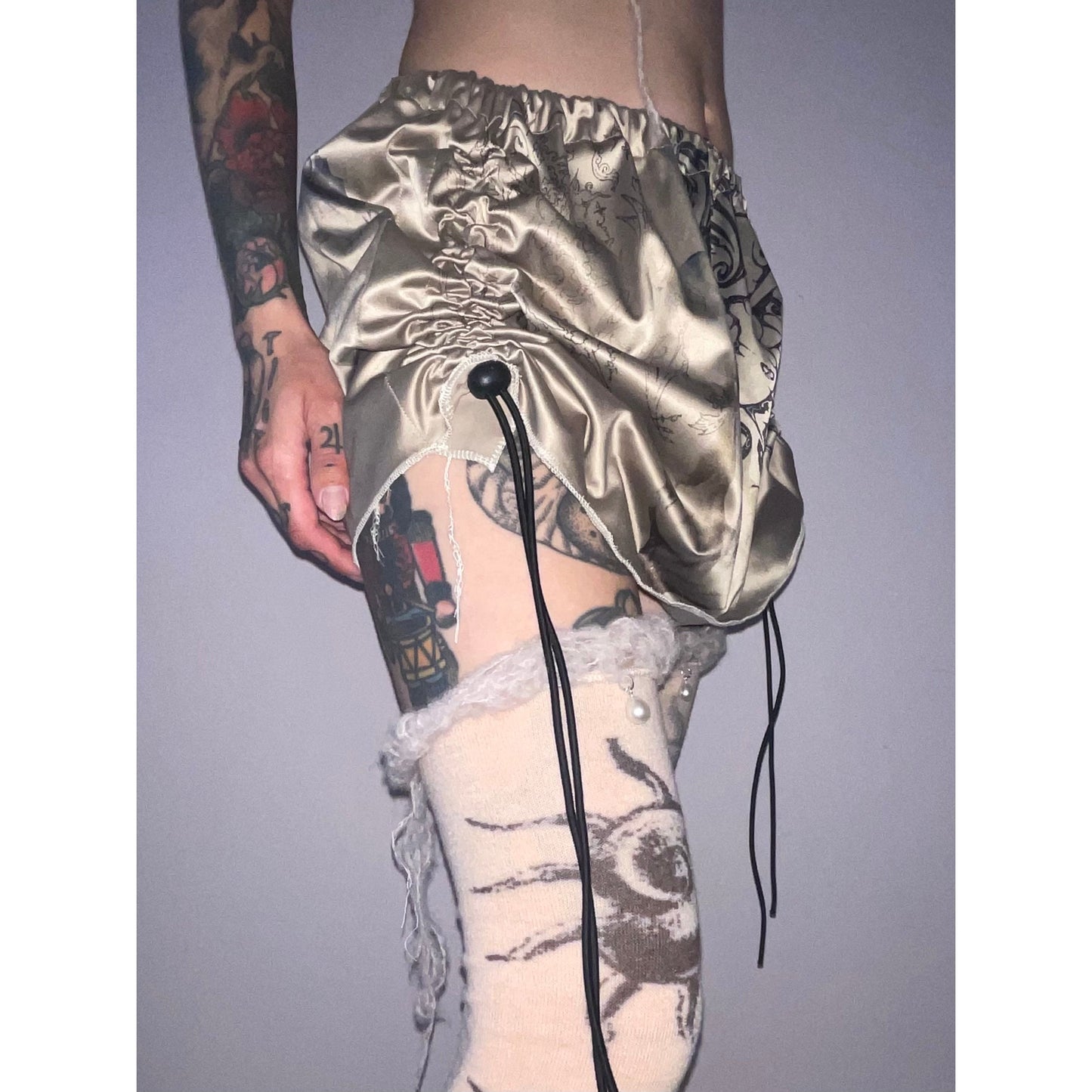 aur miniskirt