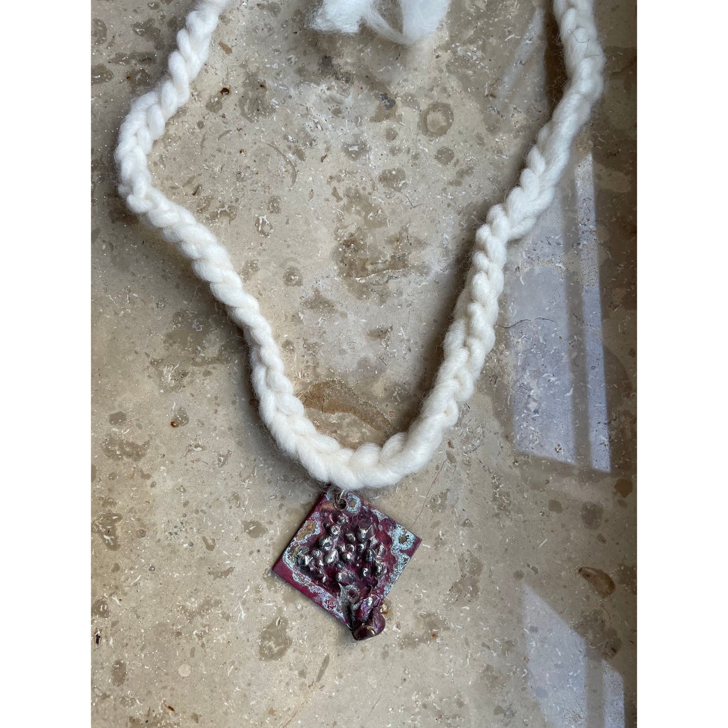 pebbles silver/copper necklace