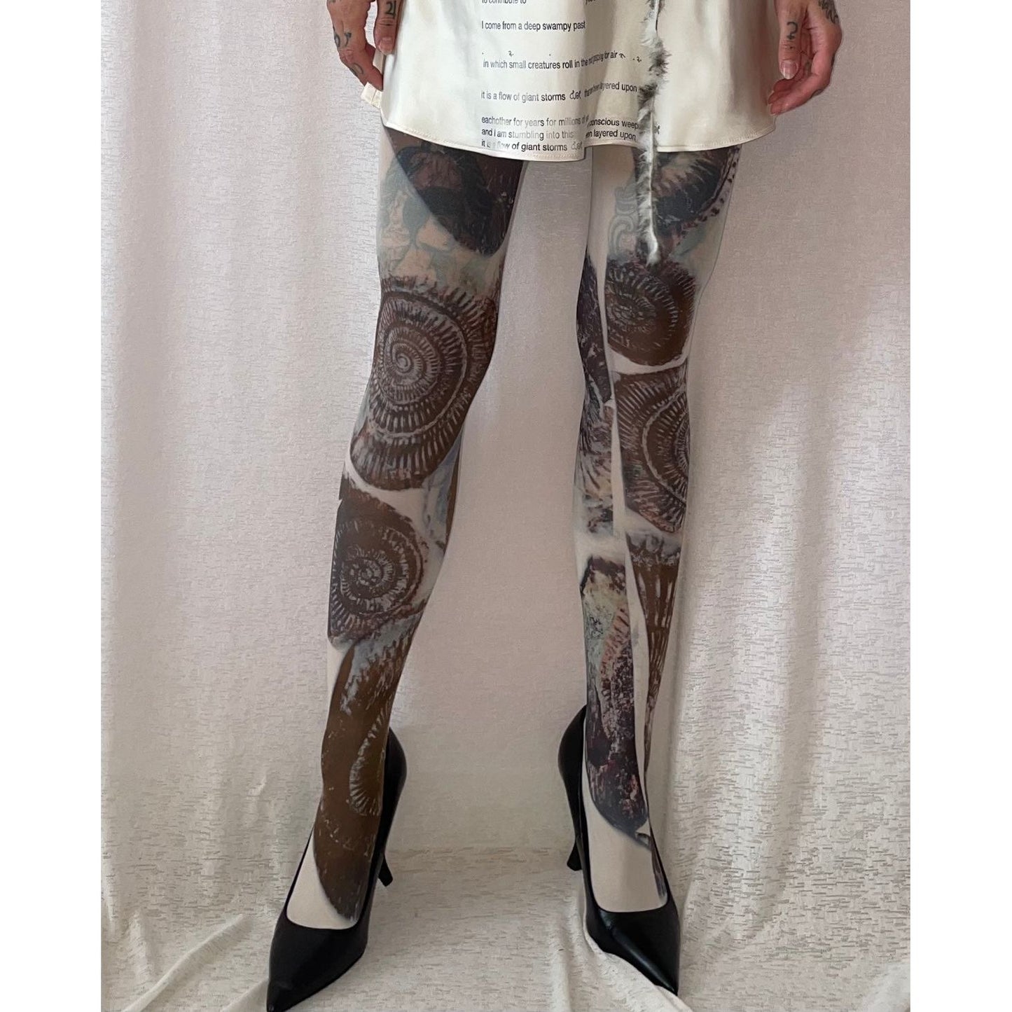 ammonite tights
