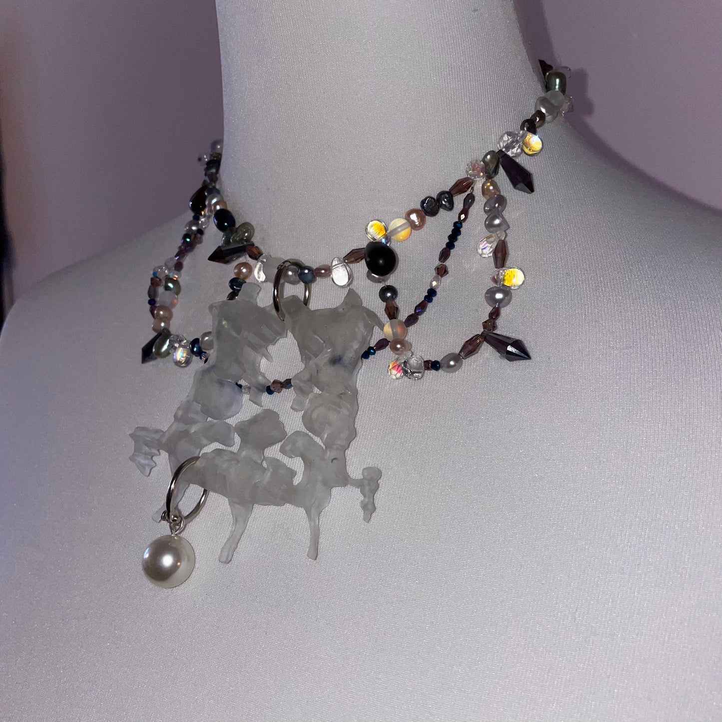 adornment choker
