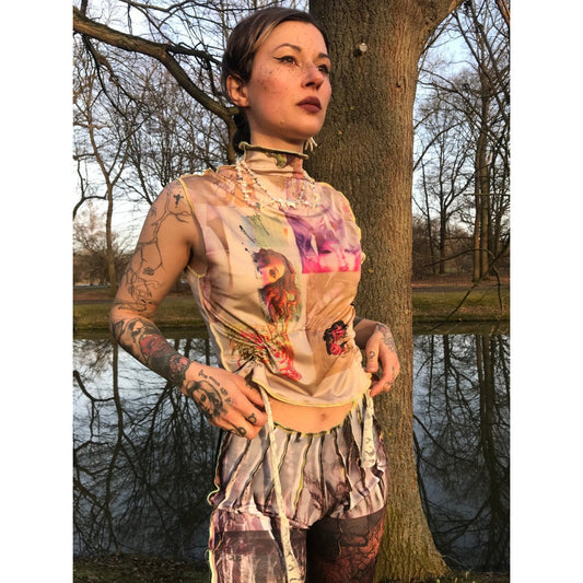 venus statue tanktop