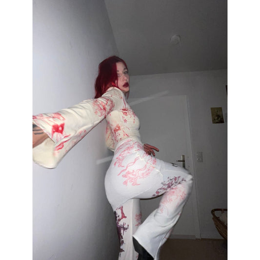 celestial flakes longsleeve in red