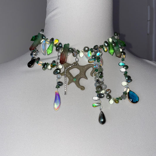 endless greens choker