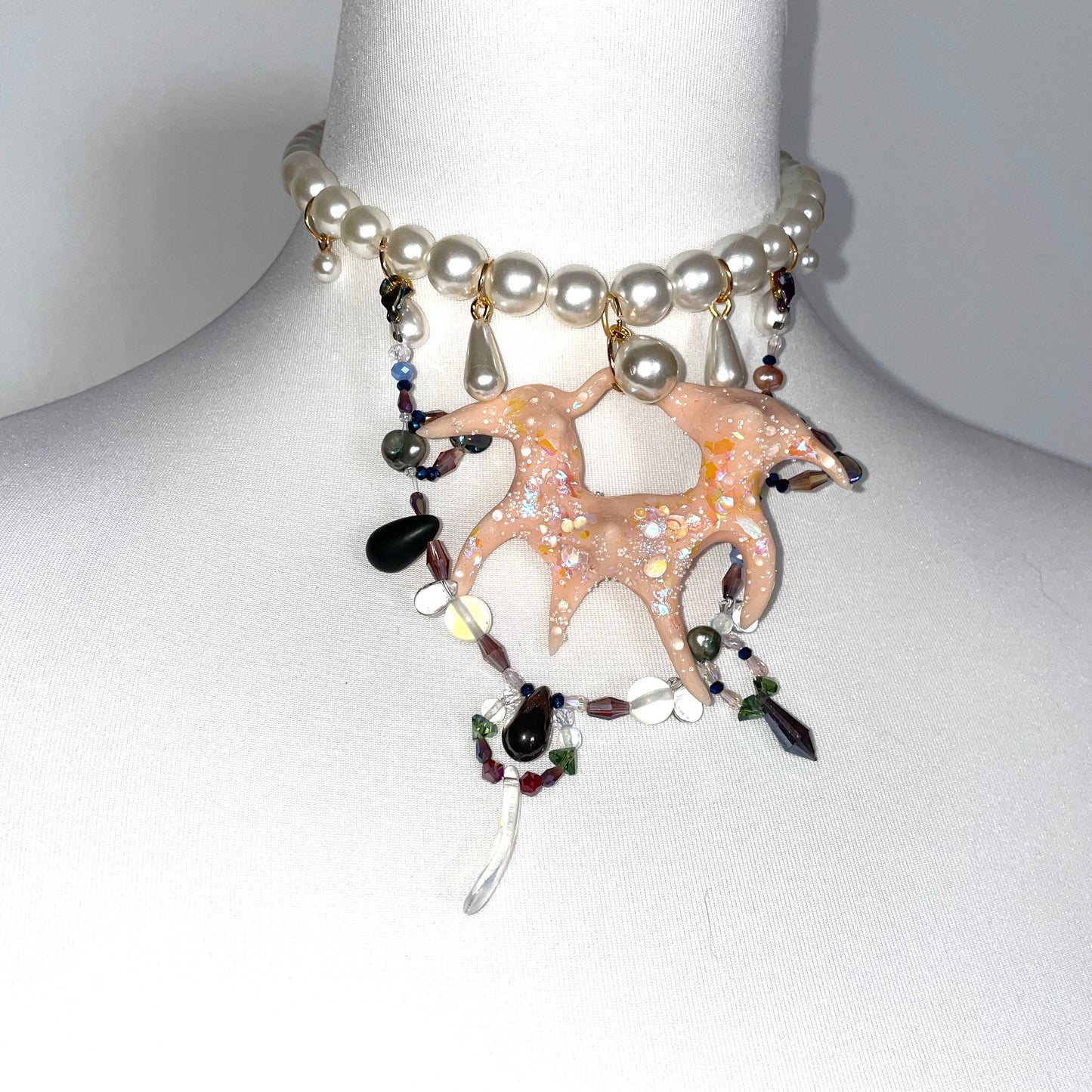 ✥ eyie ﹋ cyberform choker