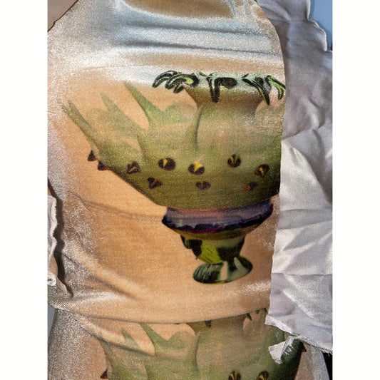 porcelain vase neckholder top