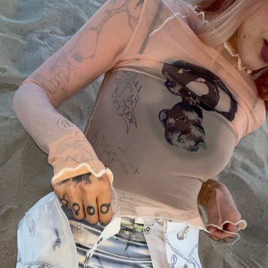 the vases of a foreign earth