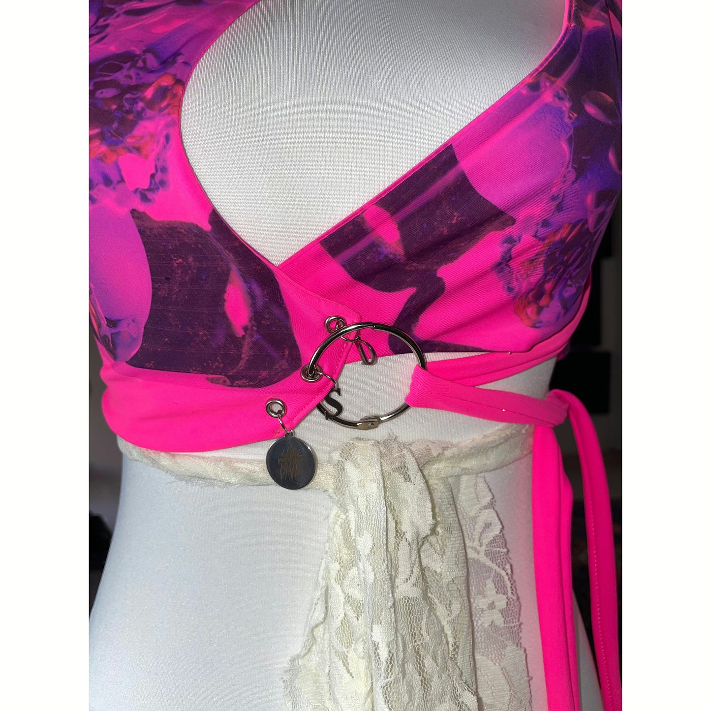 meridian tie-up top set