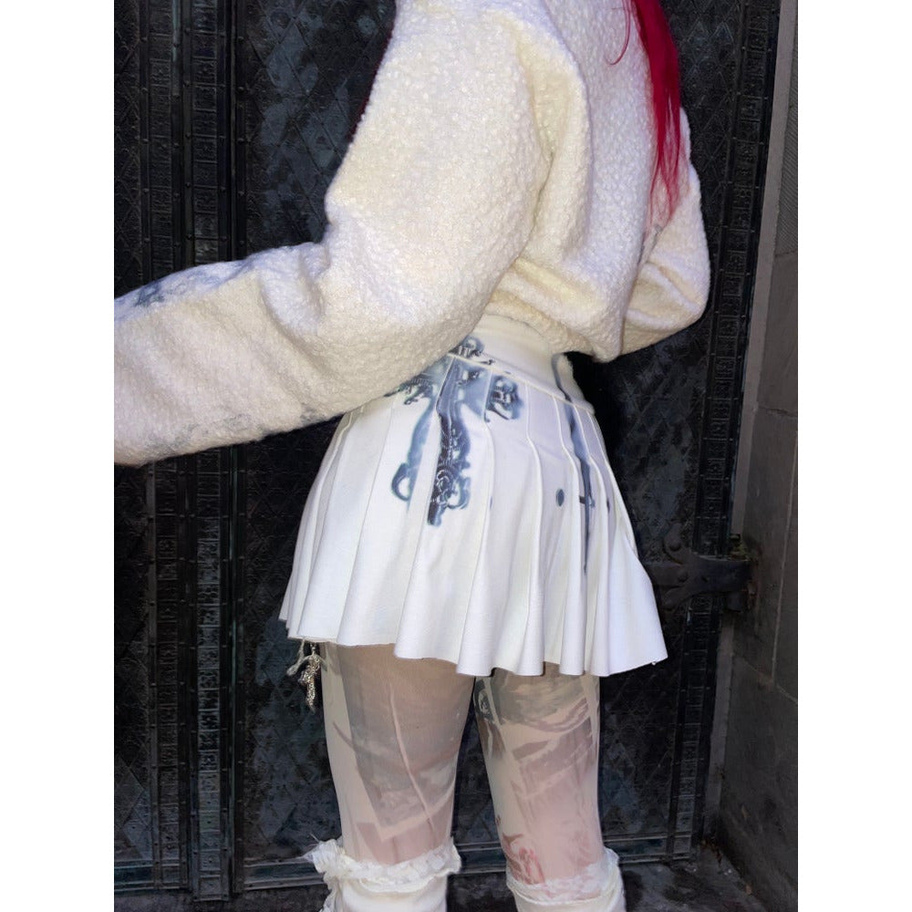 weaponry skirt