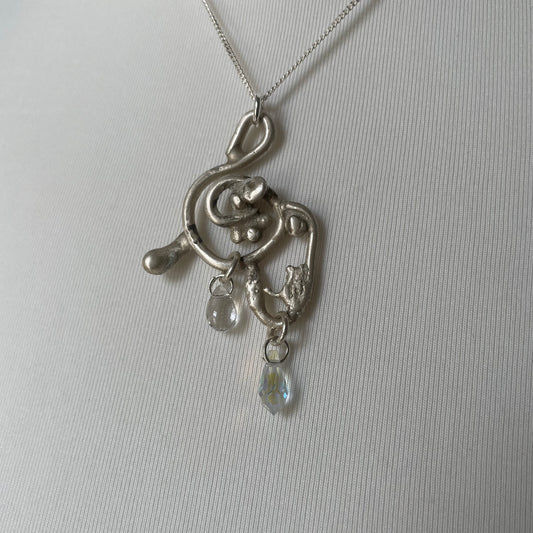 swirl droplets silver necklace