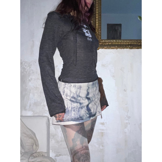 grey portal longsleeve