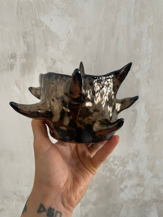 glossy spike vase