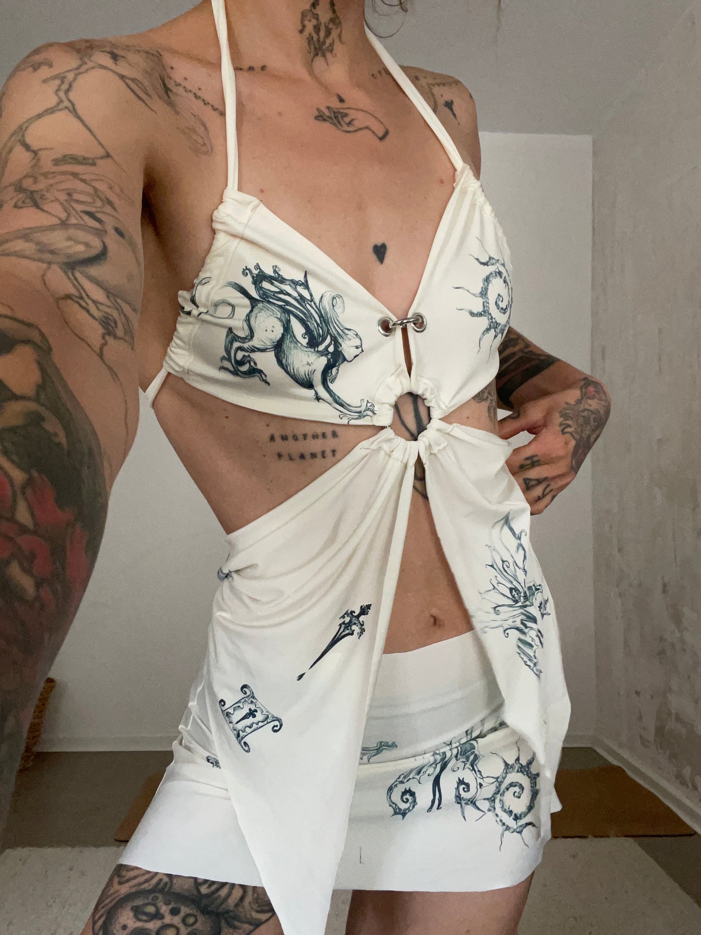 butterfly top printed