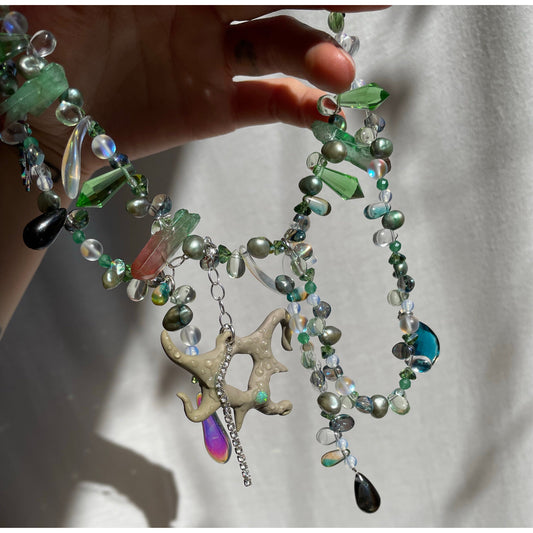 endless greens choker