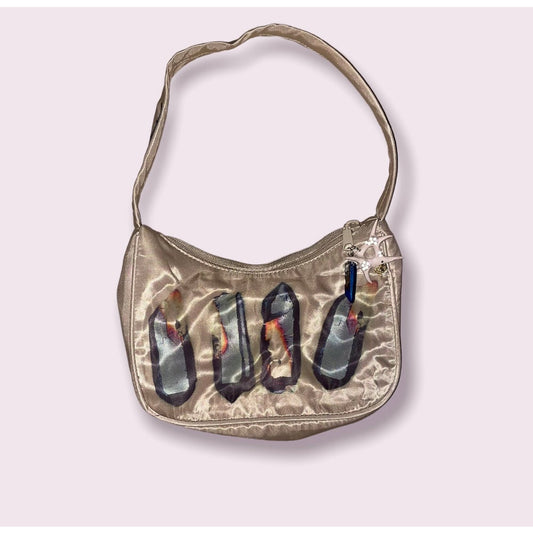 aura quartz bag